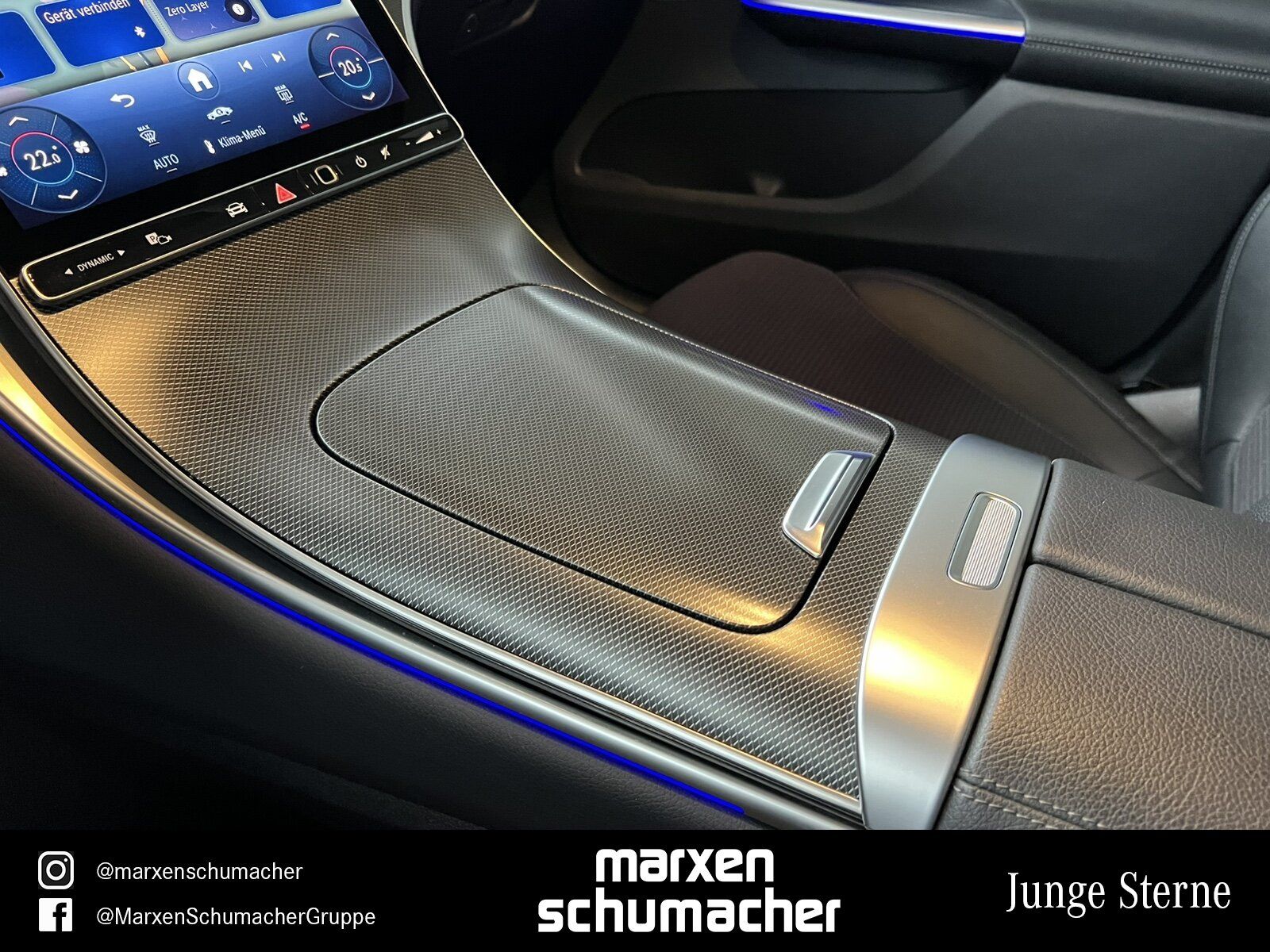 Mercedes-Benz GLC 220 d 4M AVANTGARDE Pano+360°+AHK+DIGITAL