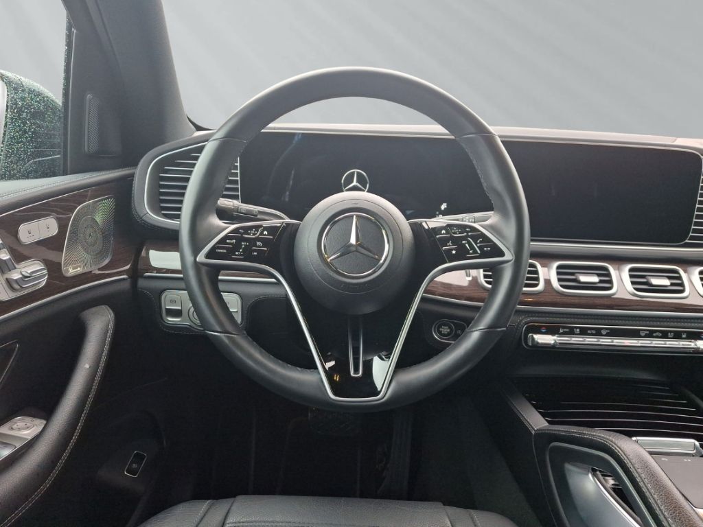 Mercedes-Benz GLE 450 d AMG Line Burmester 22 Zoll Standheizun
