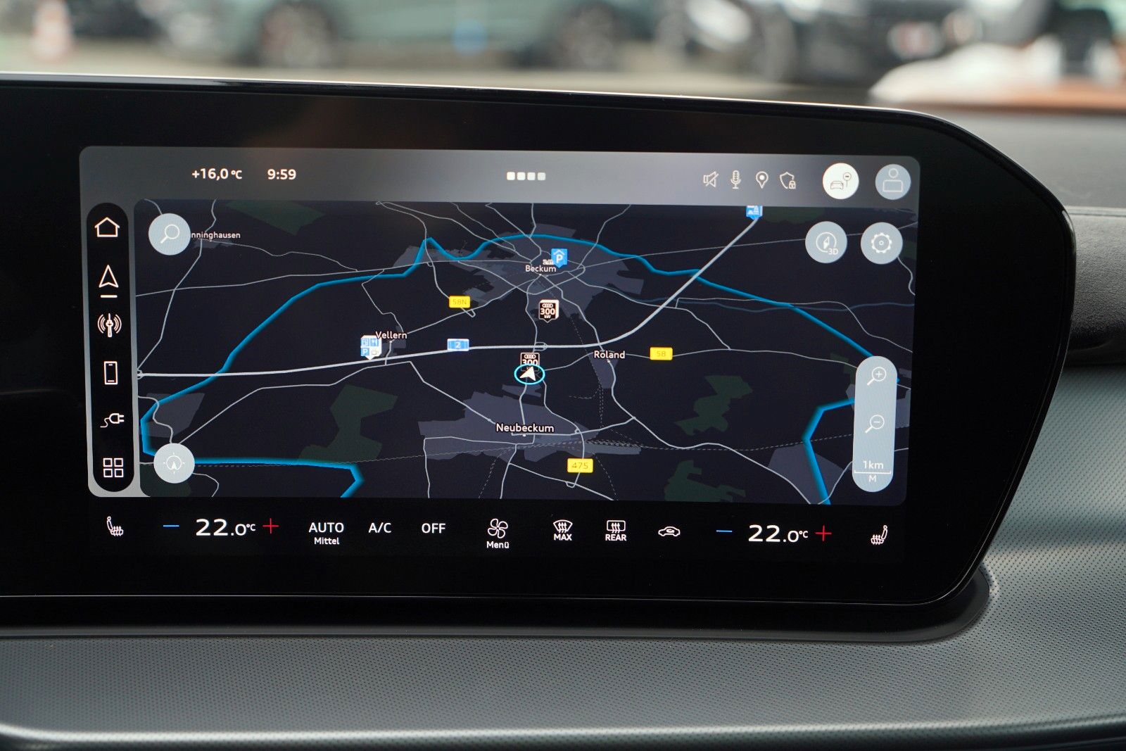 Audi Q3 SUV e-hybrid AHK S-LINE PANO TECH PRO MATRIX
