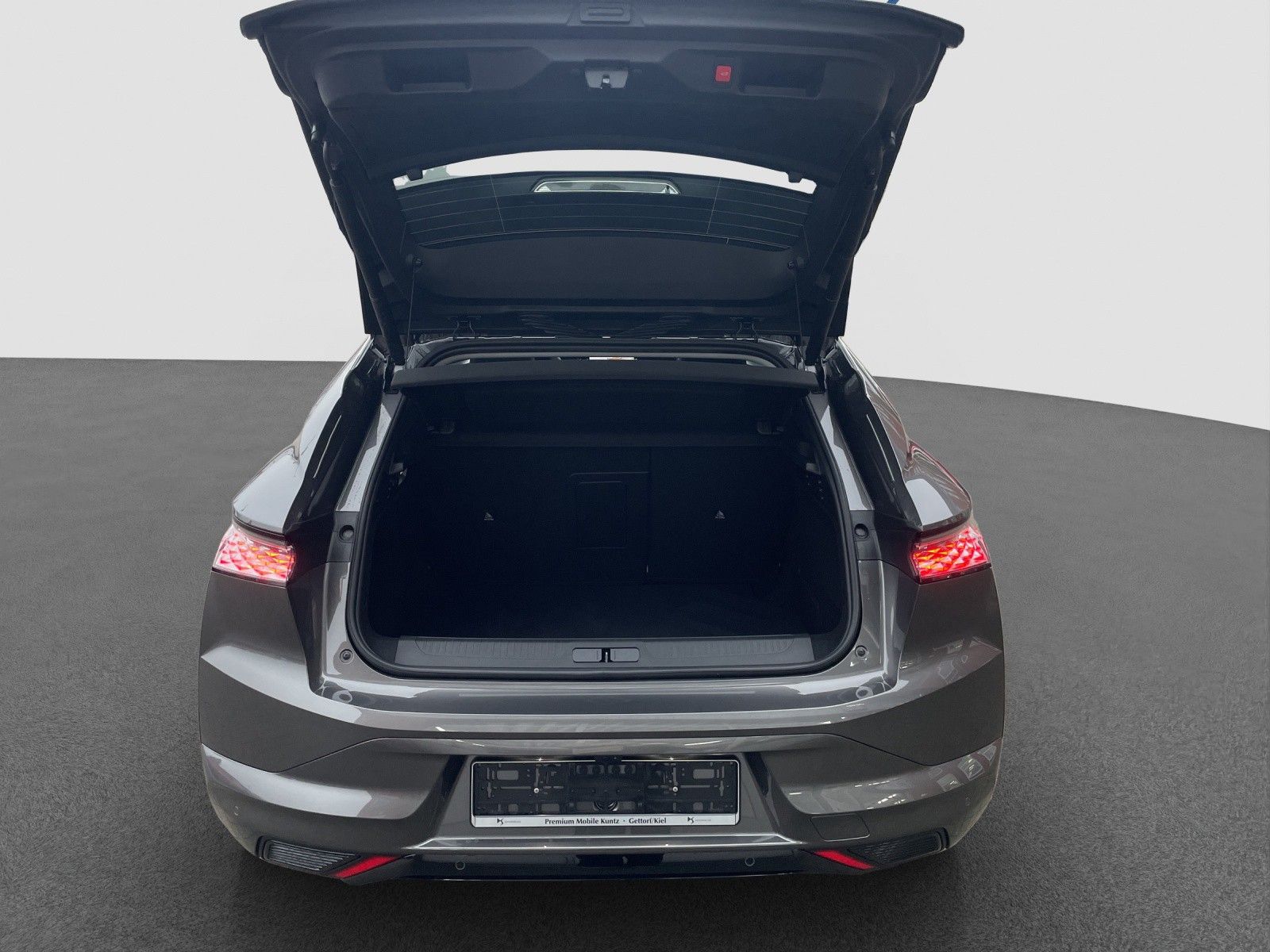 DS Automobiles DS4 Etoile + Alcantara 145 Hybrid  136 AHK/Komfo