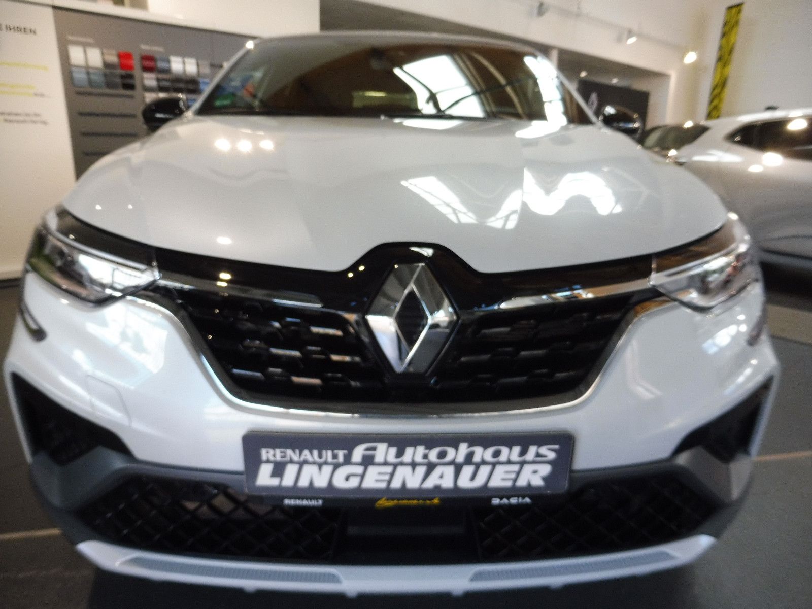 Renault Arkana R.S. Line TCe 160 - Samsaru's Car Outlet