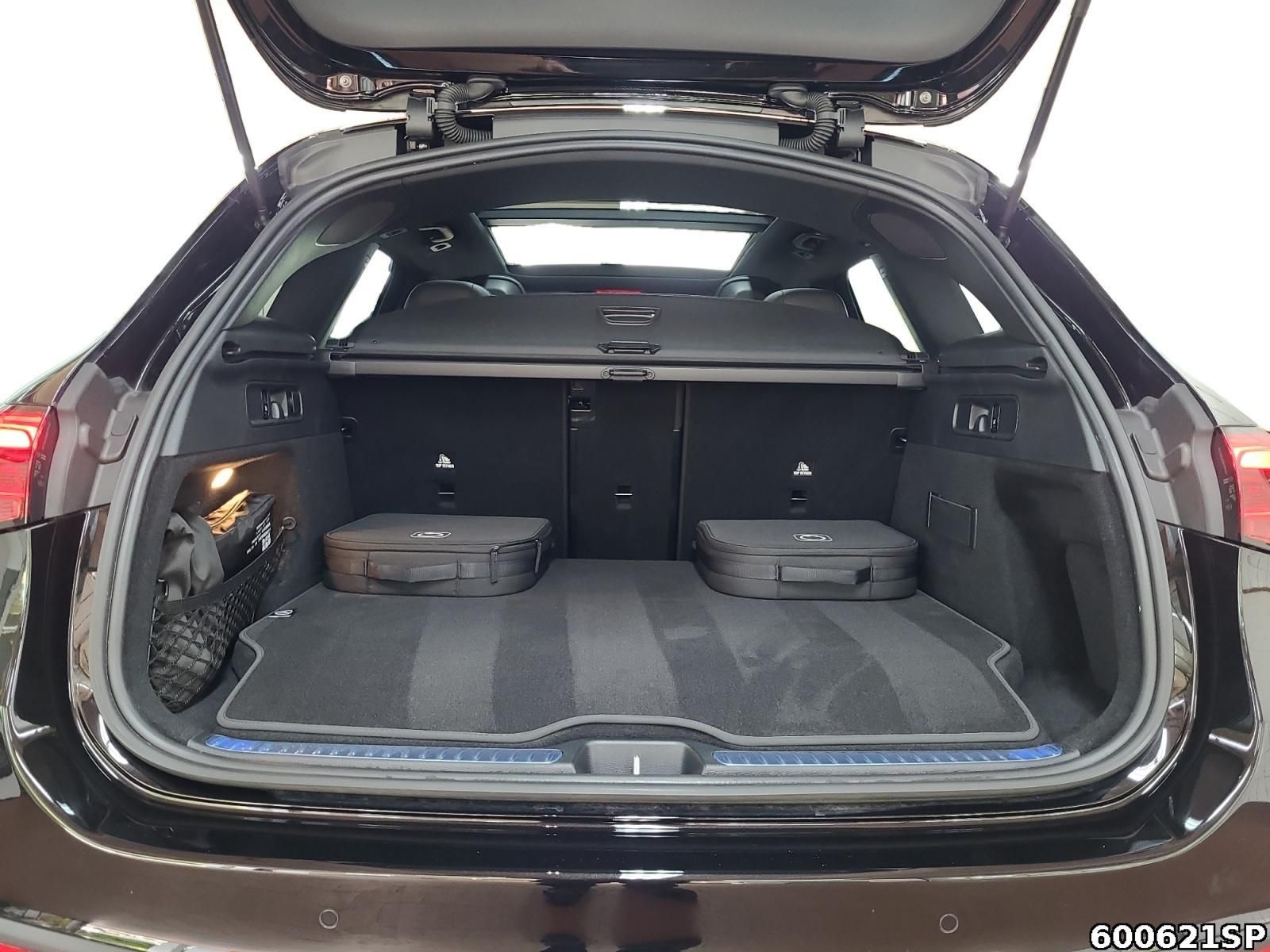 Mercedes-Benz GLC 400 e 4M AMG  Pano AHK DIGITAL LIGHT Memory.