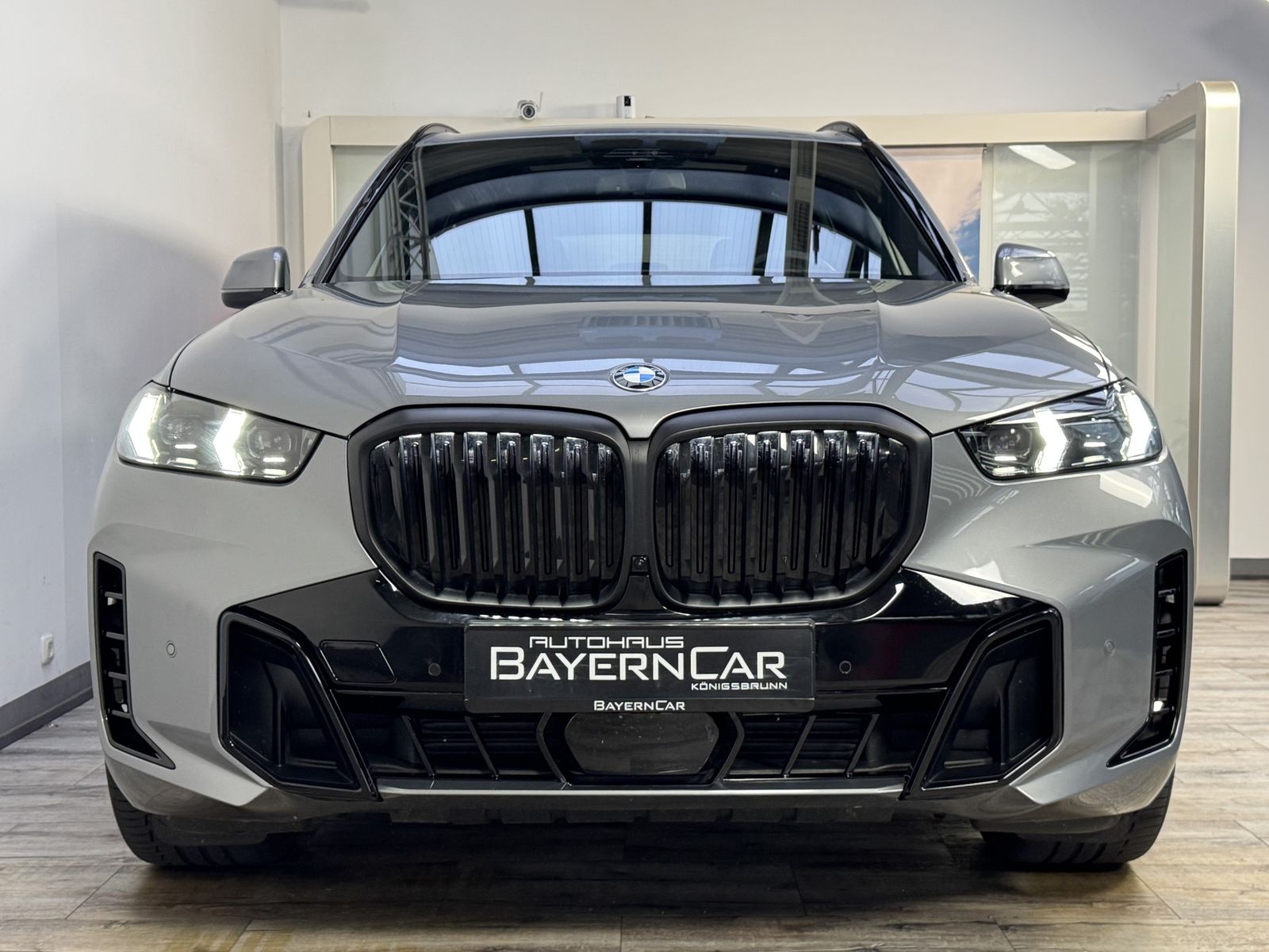 BMW X5 xDr40d M Sport Pro 22Zoll Luftfeder AHK ACC