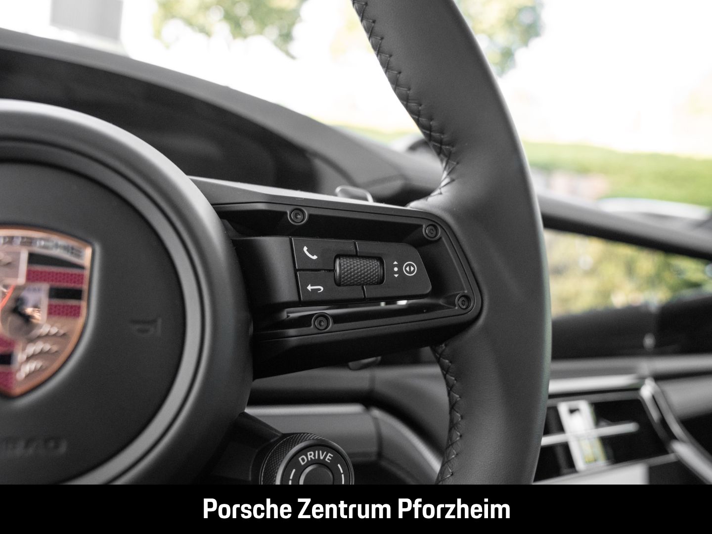 Porsche Panamera 4S E-Hybrid HA-Lenkung InnoDrive BOSE