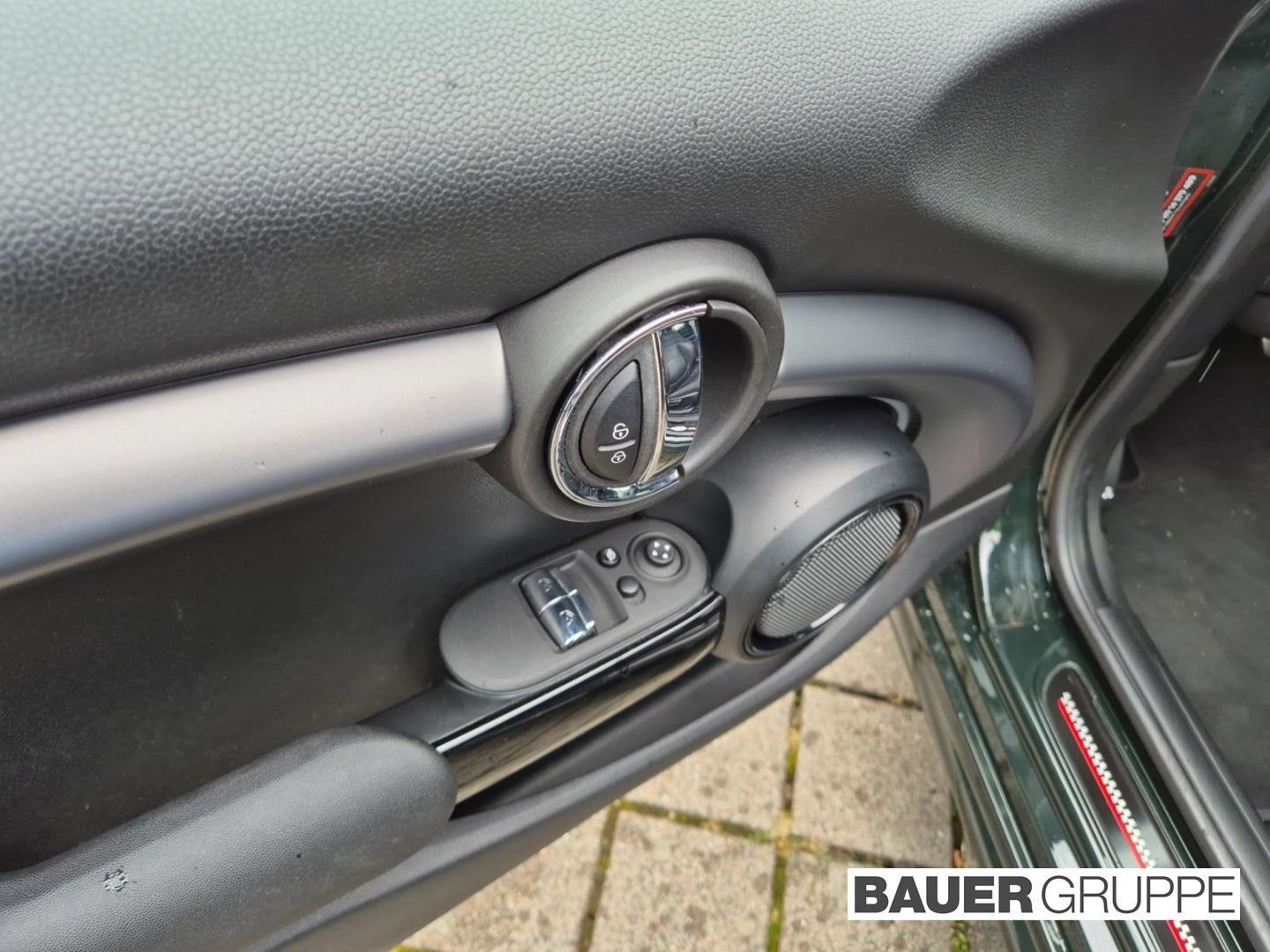 MINI John Cooper Works - Samsaru's Car Outlet