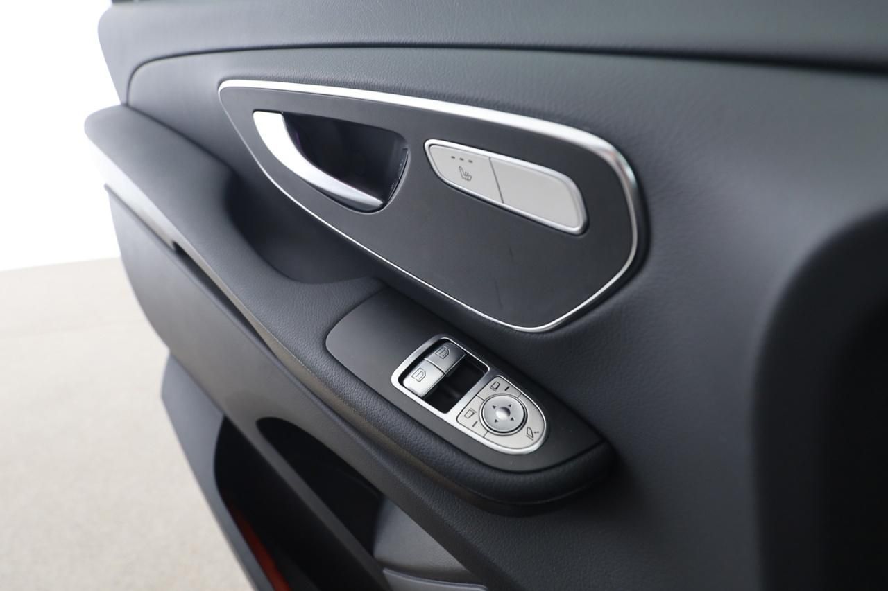 Mercedes-Benz V 250 d Lang Style - Samsaru's Car Outlet