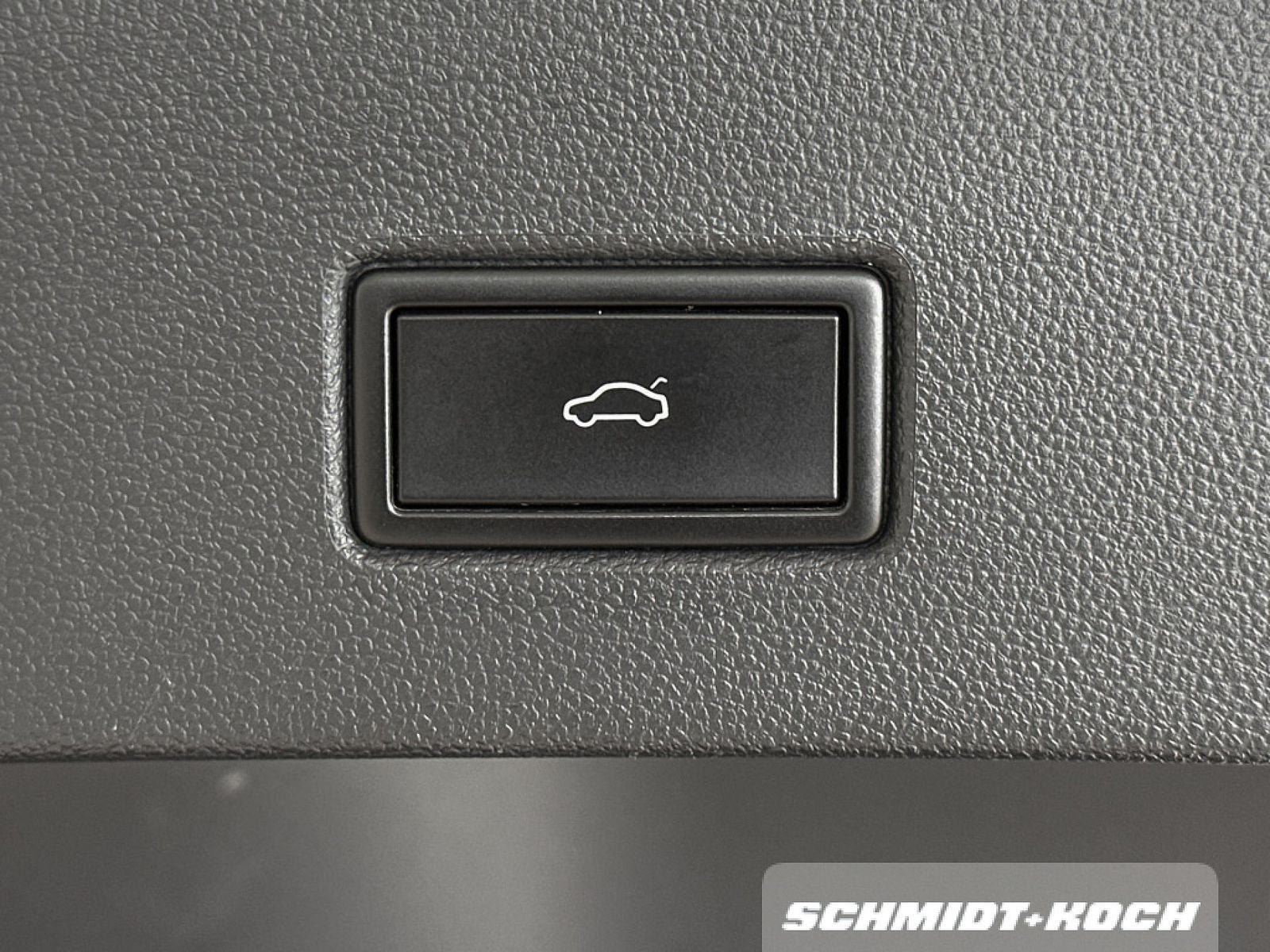 Volkswagen T-Roc 1.5 TSI - Samsaru's Car Outlet