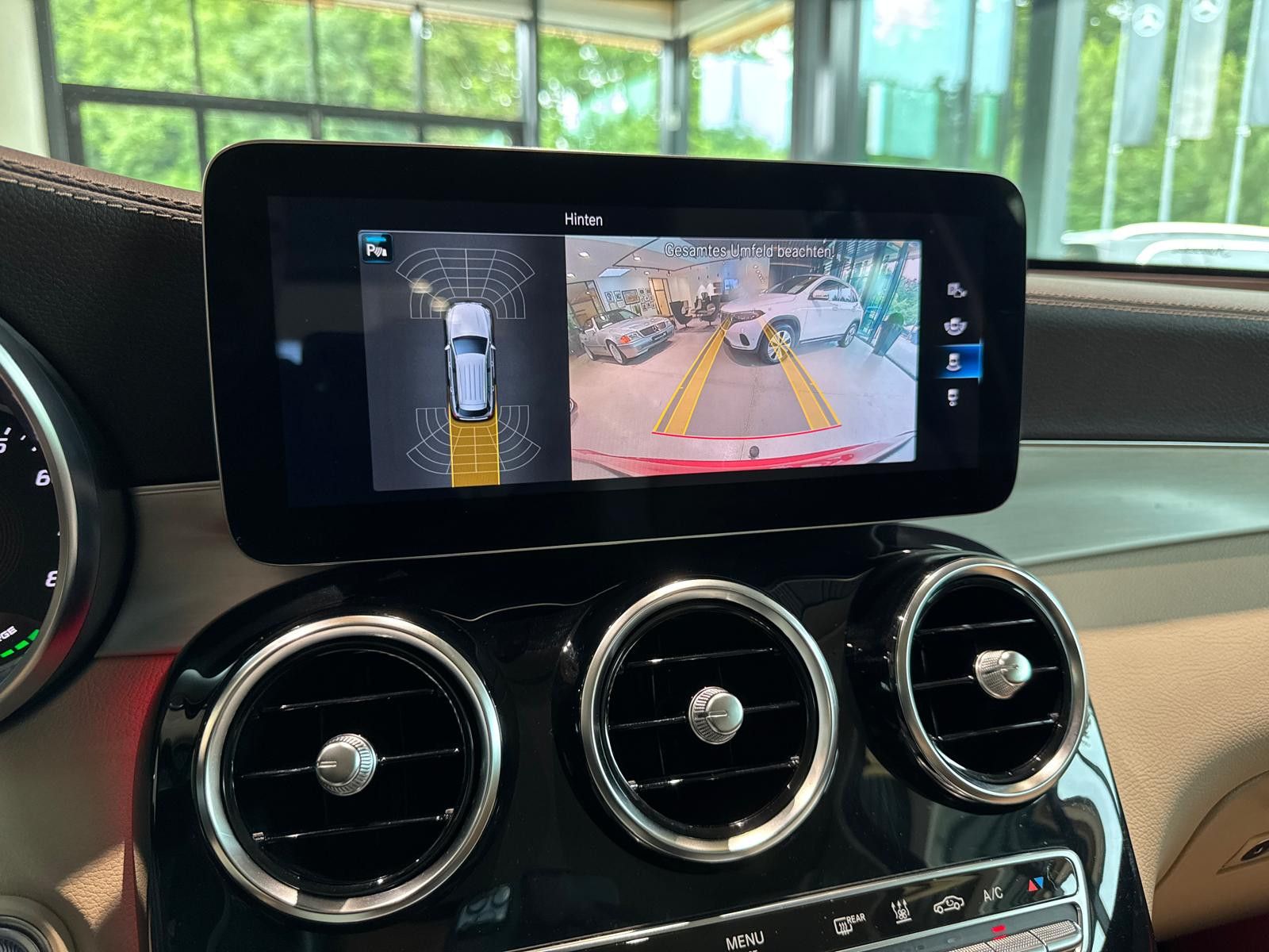 Mercedes-Benz GLC 300 e 4M - Samsaru's Car Outlet