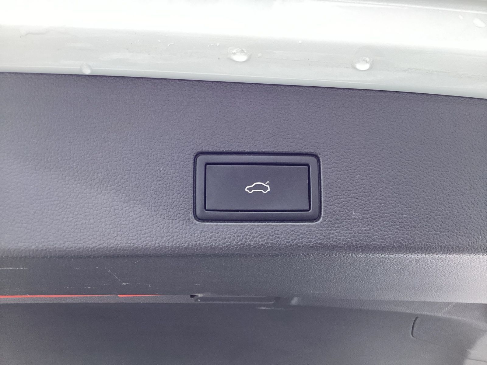 Volkswagen Golf VIII Variant R 4M DSG AHK LED Navi Kamera