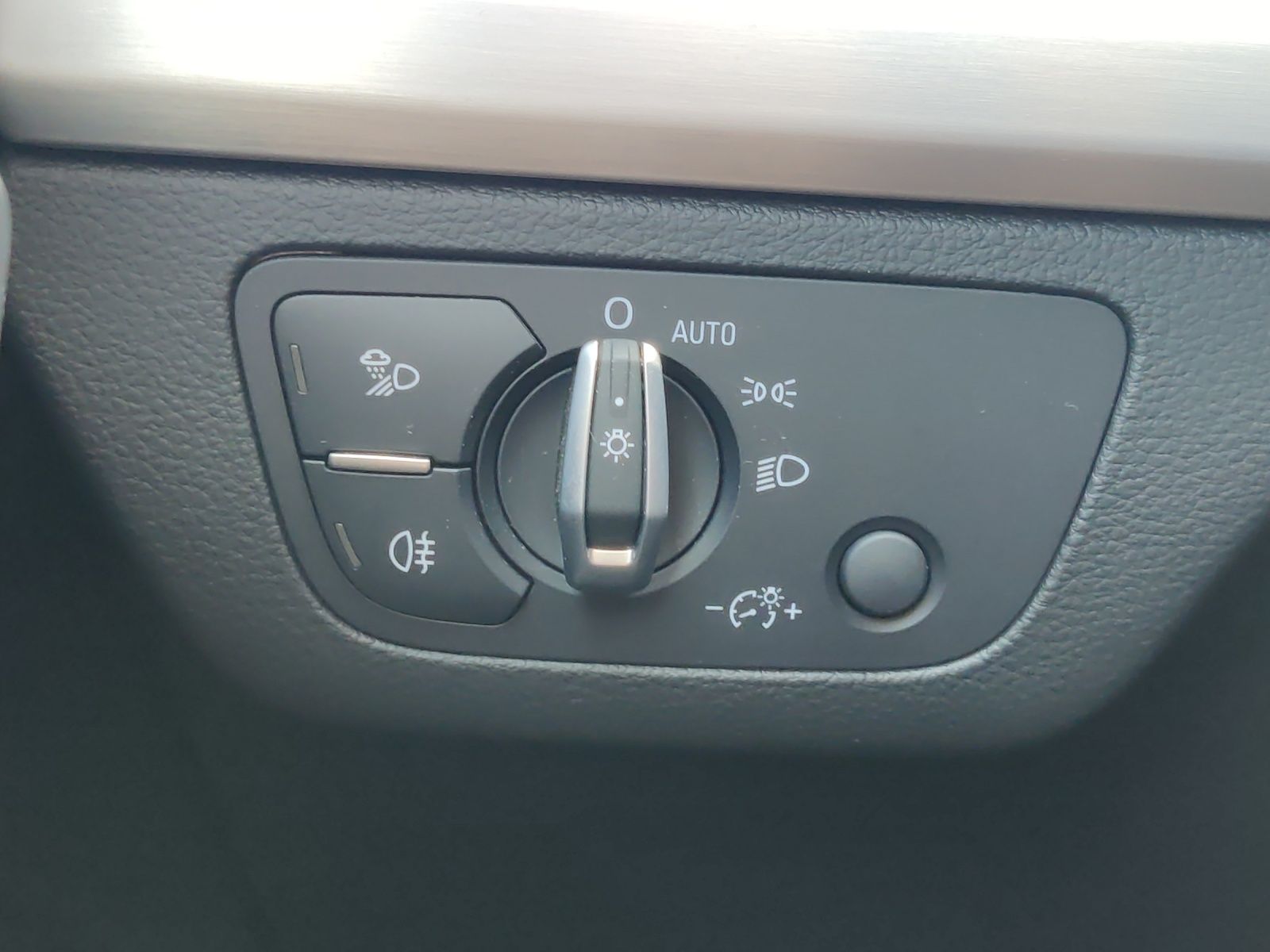 Audi Q5 Sportback 50 TDI quattro SLine - Samsaru's Car Outlet