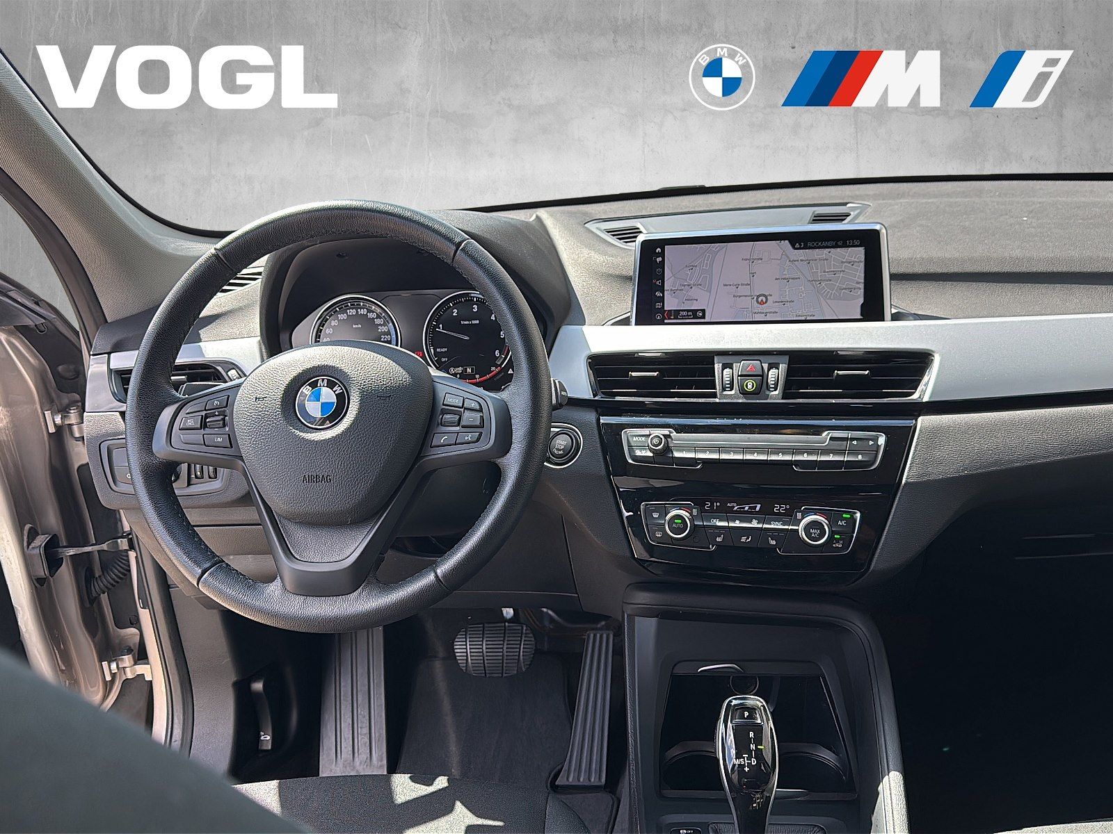 BMW X1 xDrive18d - Samsaru's Car Outlet