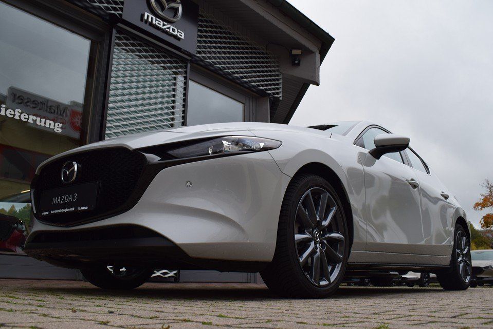 Mazda 3 2.5 140PS 6AG Center-Line Voll-LED Kamera Navi