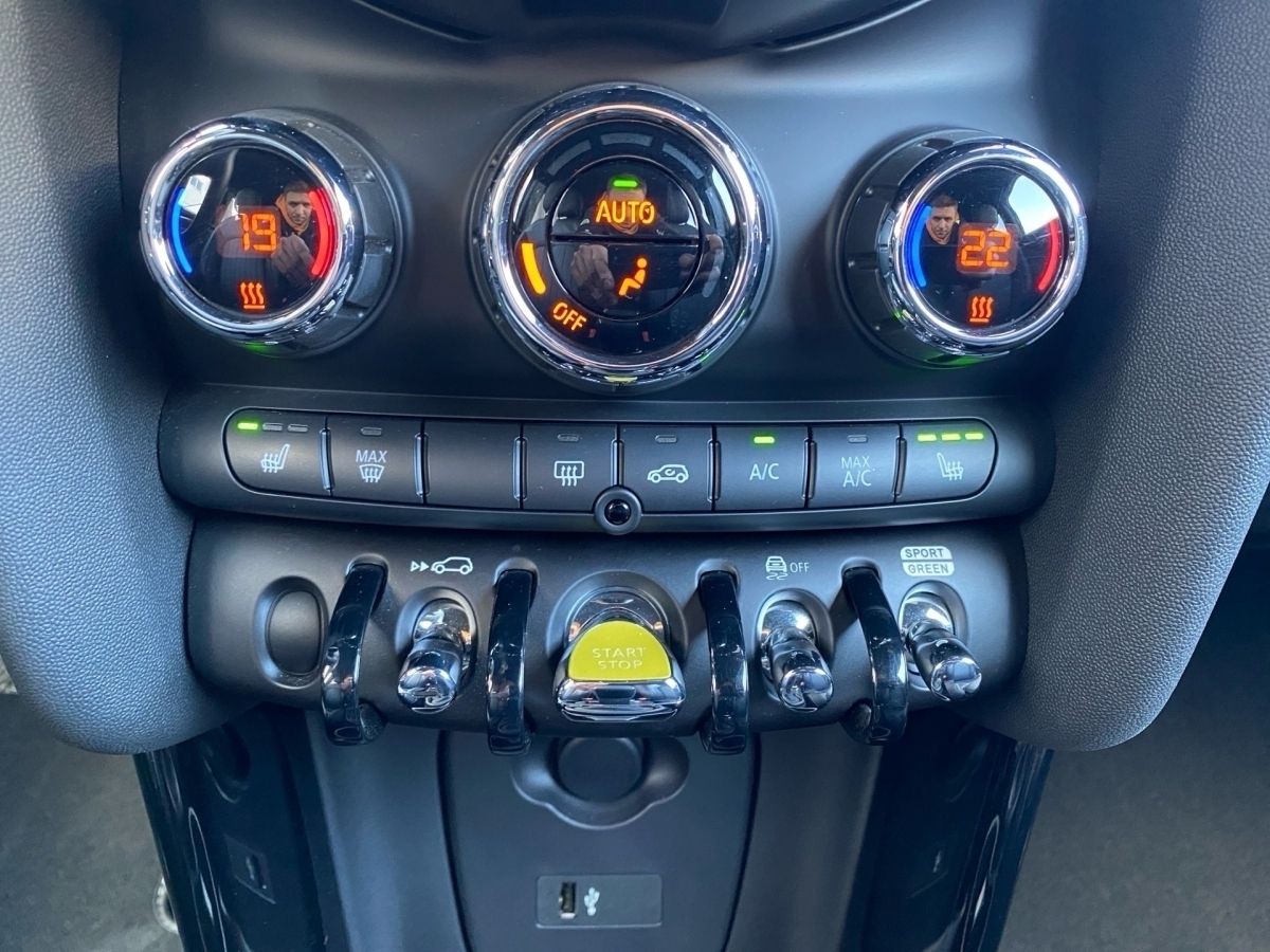 MINI Cooper SE 3-Türer - Samsaru's Car Outlet