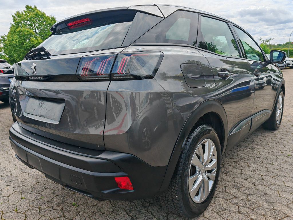 Peugeot 3008 PureTech 130 EAT8 - Samsaru's Car Outlet