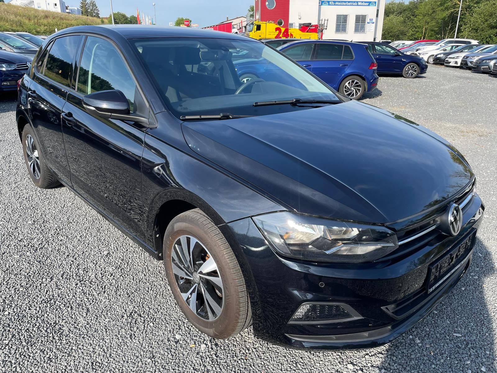 Volkswagen Polo VI 1.0 TSI Comfortline - Samsaru's Car Outlet