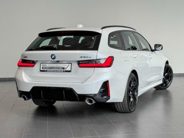 BMW 330 e xDrive Touring M Sport AHK+H&K DW 0,5 %