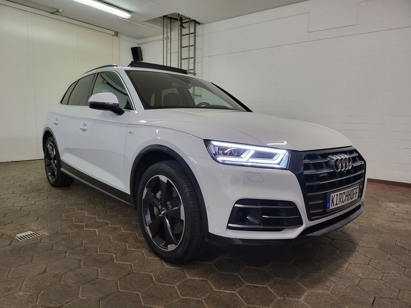 Audi Q5 55 TFSI e S-LINE S tronic quattro BI-Color