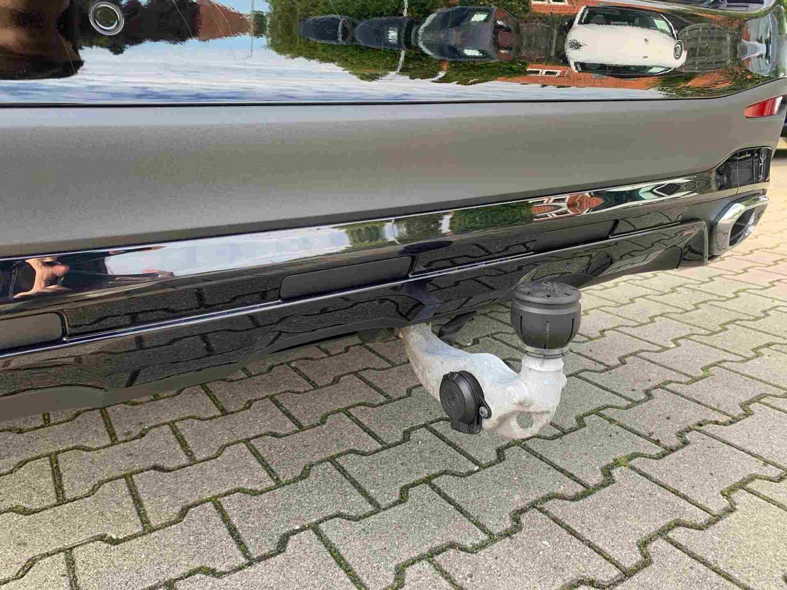 Mercedes-Benz GLC 300 de 4M AMG+MBUX+Pano+LED+AHK+Night+Kamera