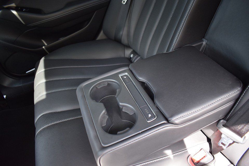 Mazda 6 Lim. 2.5 194PS Takumi Leder Bose Matrix-LED 36