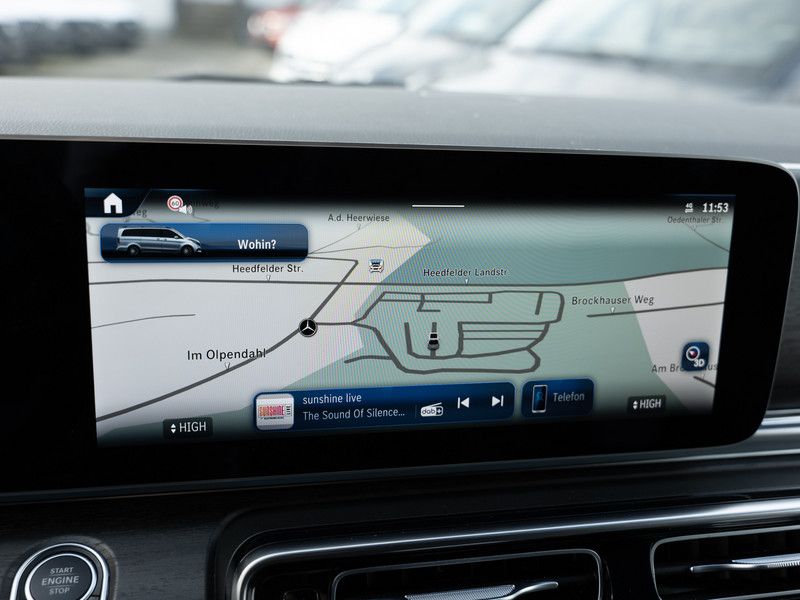 Mercedes-Benz V 300 Avantgarde - Samsaru's Car Outlet