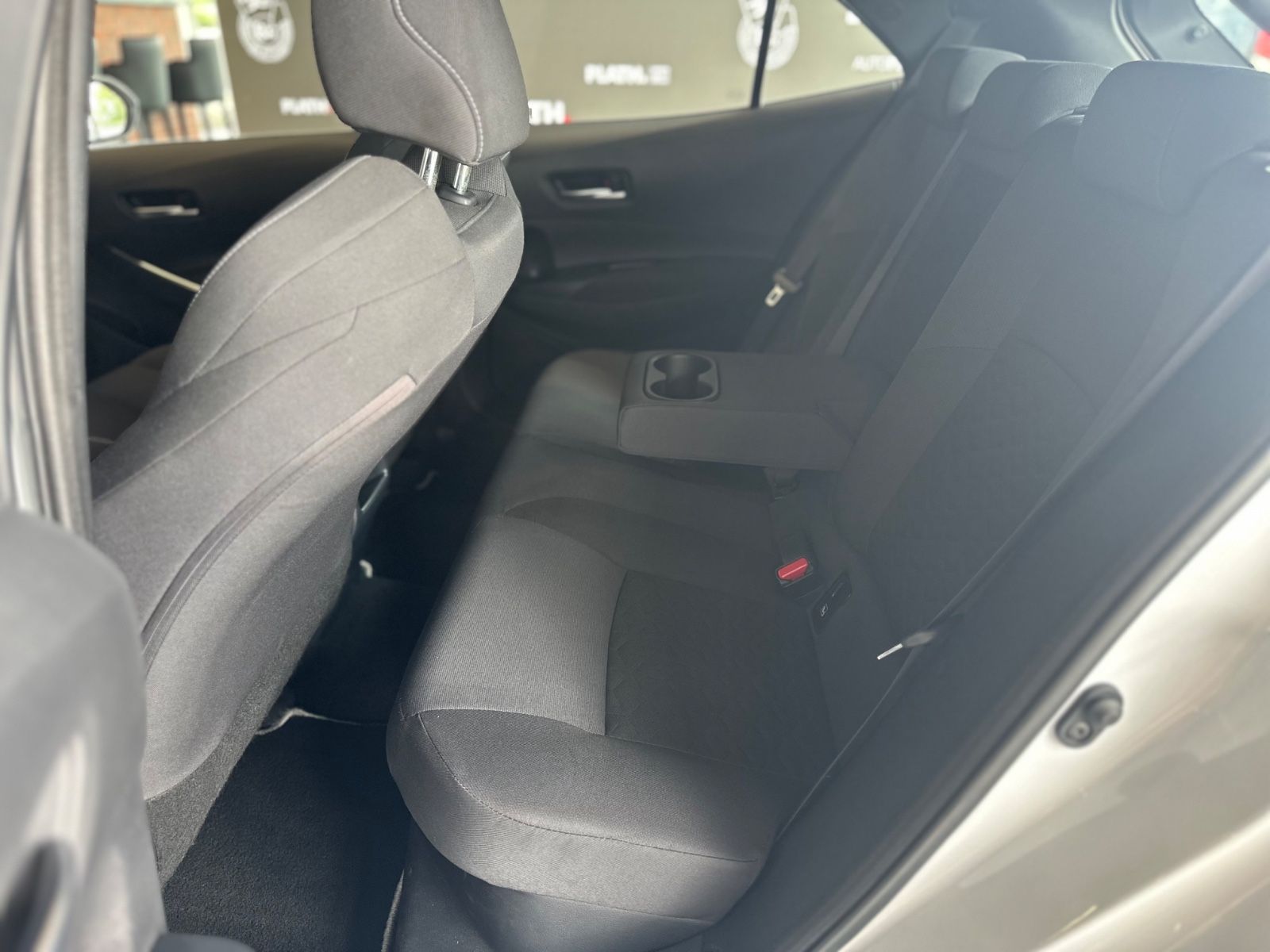 Toyota Corolla Hybrid Club - Samsaru's Car Outlet