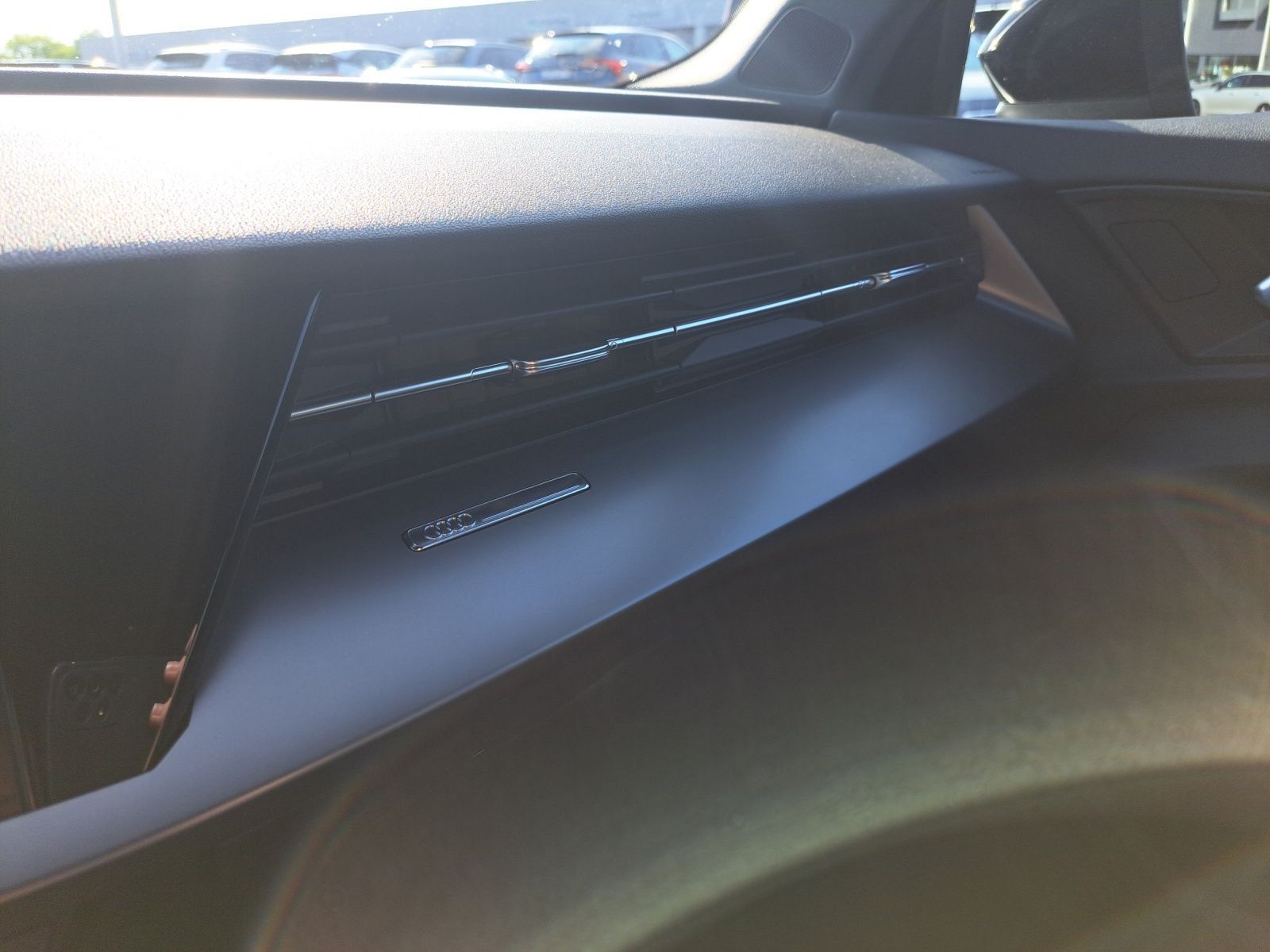 Audi A3 Limousine 35 TFSI advanced - Samsaru's Car Outlet