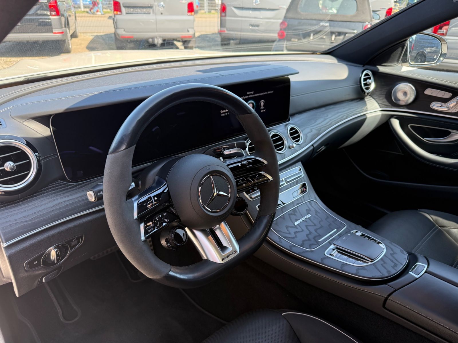 Mercedes-Benz E 63S AMG 4Matic - Samsaru's Car Outlet