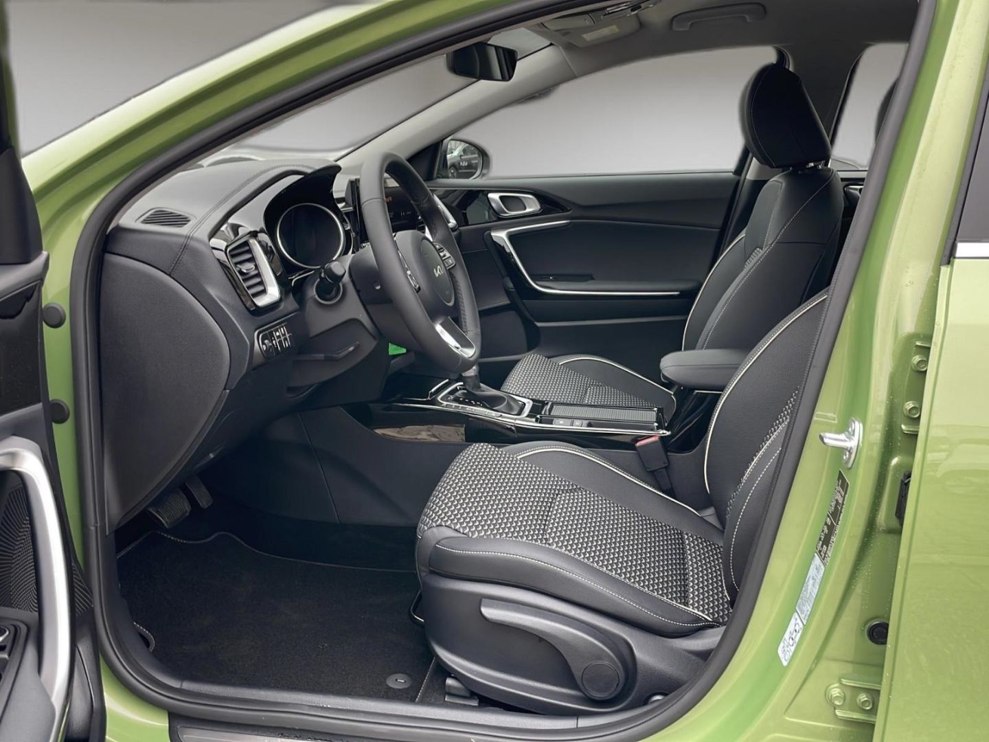 Kia XCeed Vision 1.5 T-GDI - Samsaru's Car Outlet