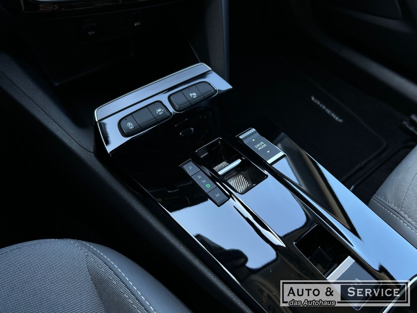 Opel Mokka Elegance - Samsaru's Car Outlet