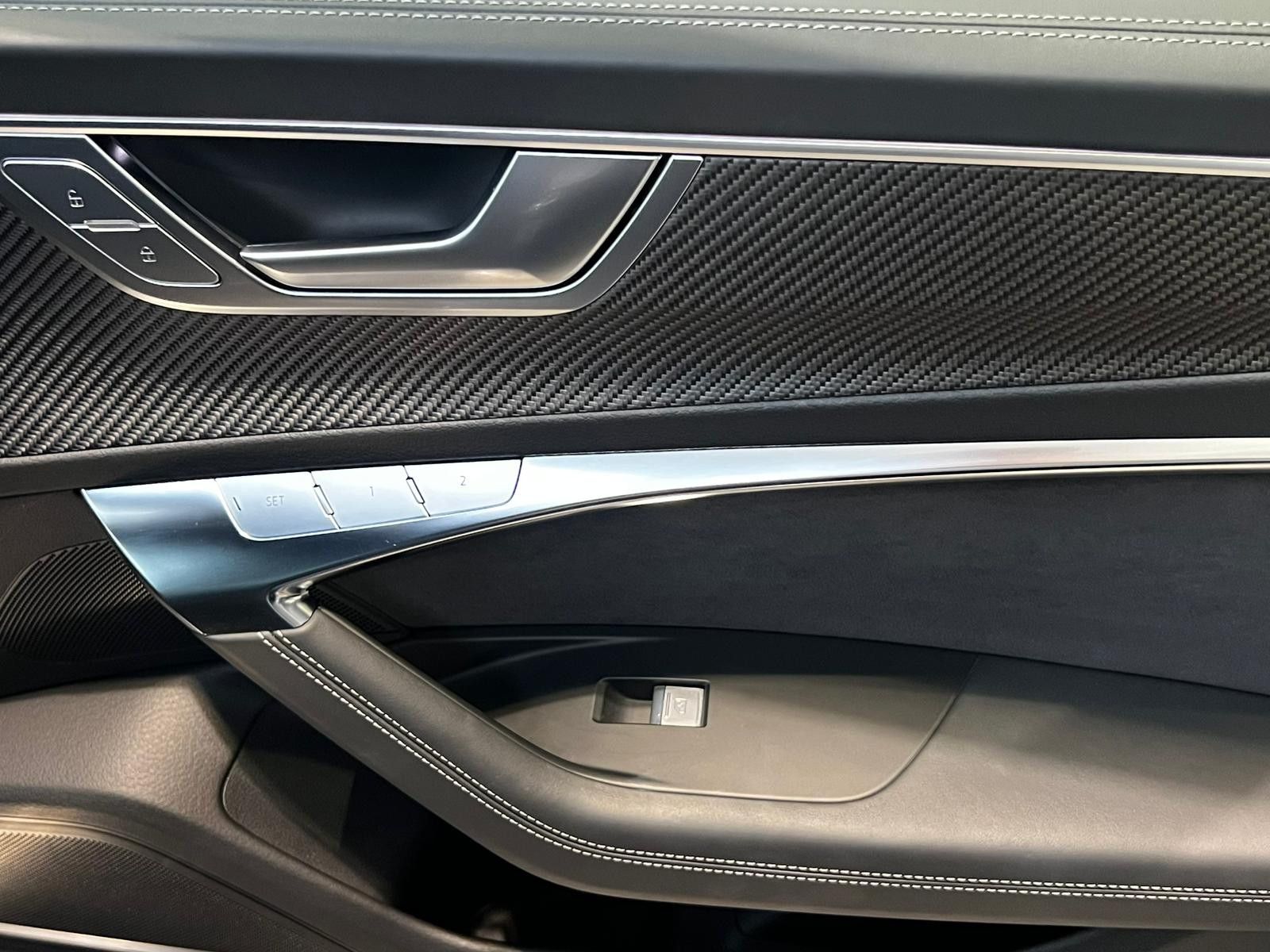 Audi RS6 qu. performance 4.0 TFSI"Laser/Head-Up/Pano"