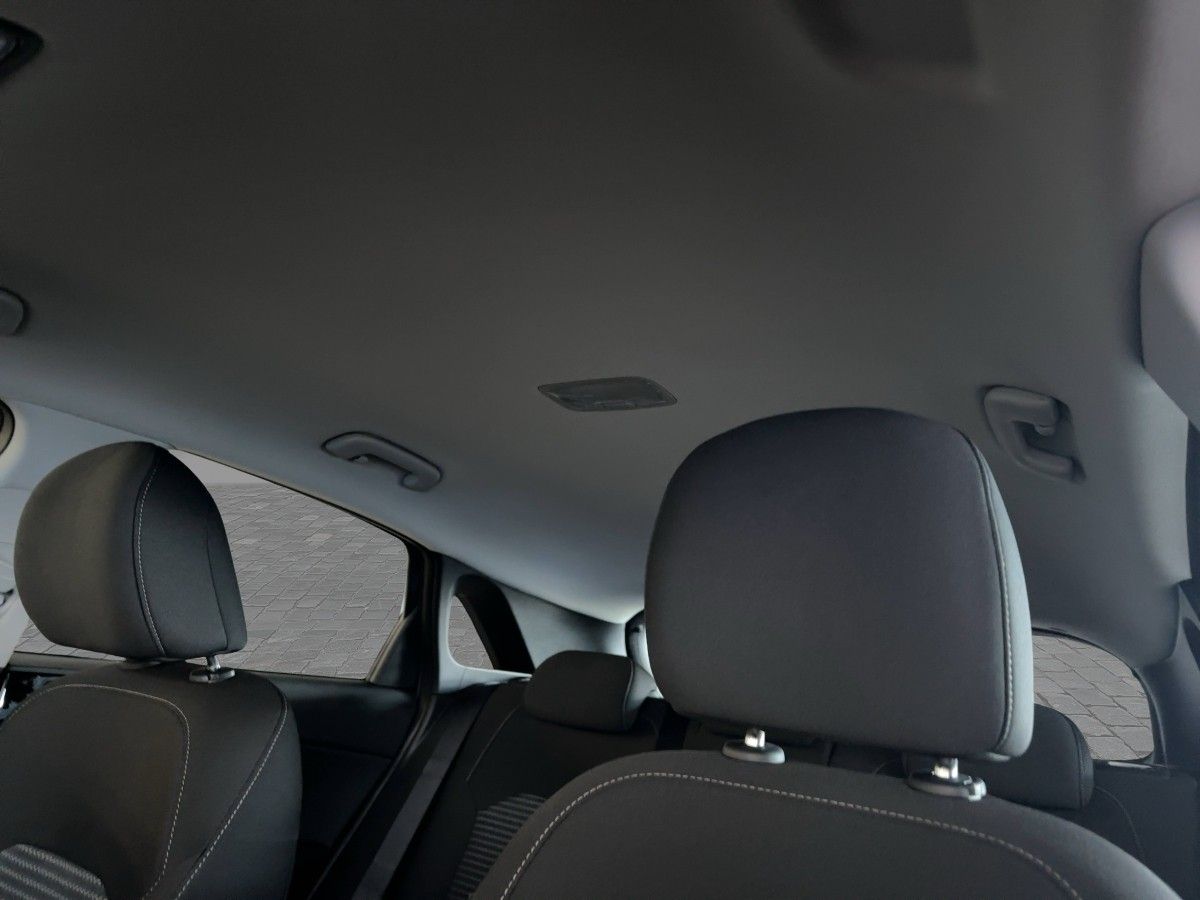 Kia cee'd 1.5T Vision - Samsaru's Car Outlet