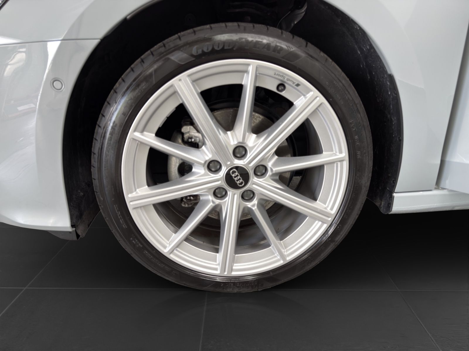 Audi A3 Sportback 35 TDI ADVANCED e - Samsaru's Car Outlet