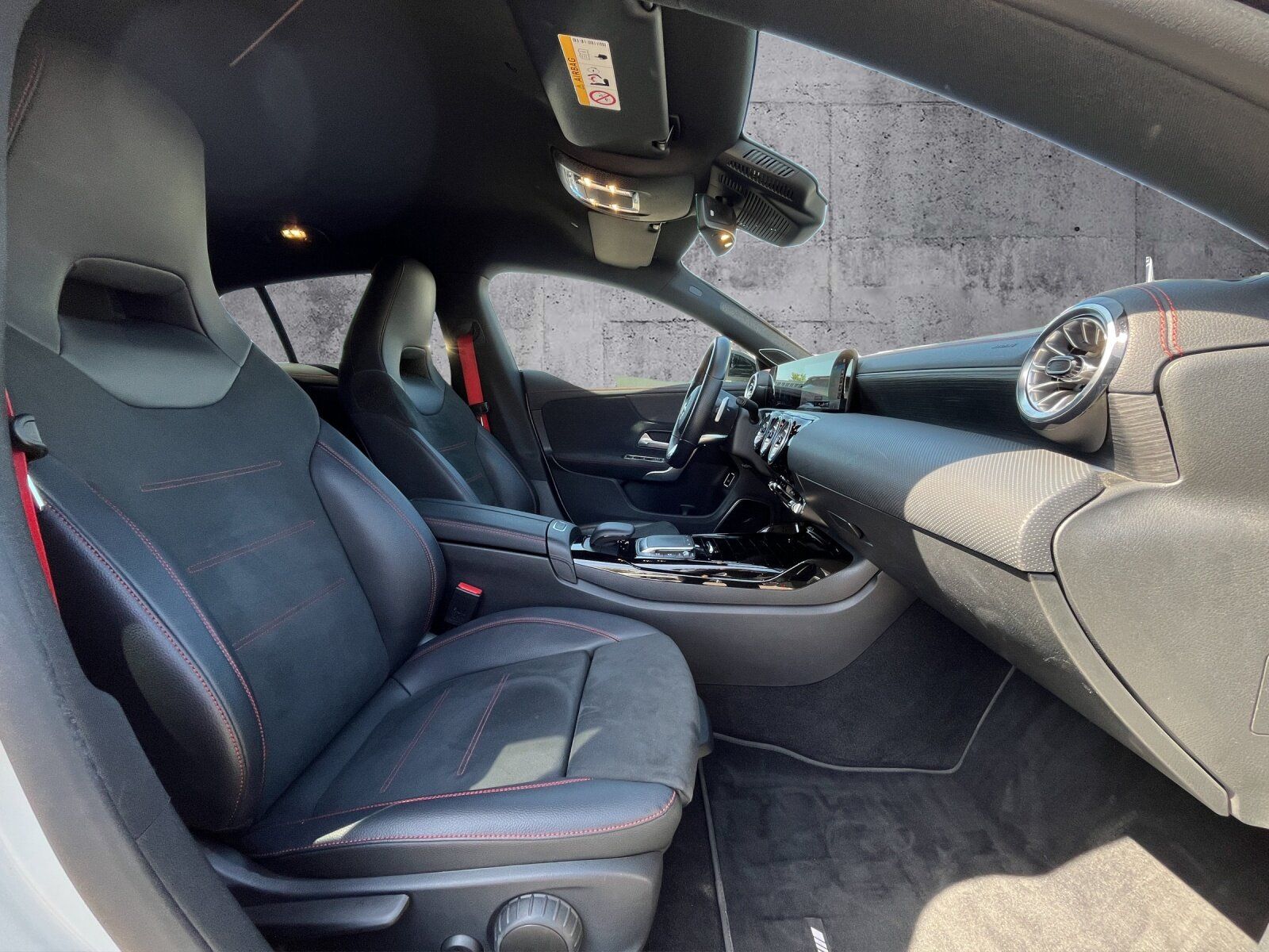 Mercedes-Benz CLA 35 AMG - Samsaru's Car Outlet