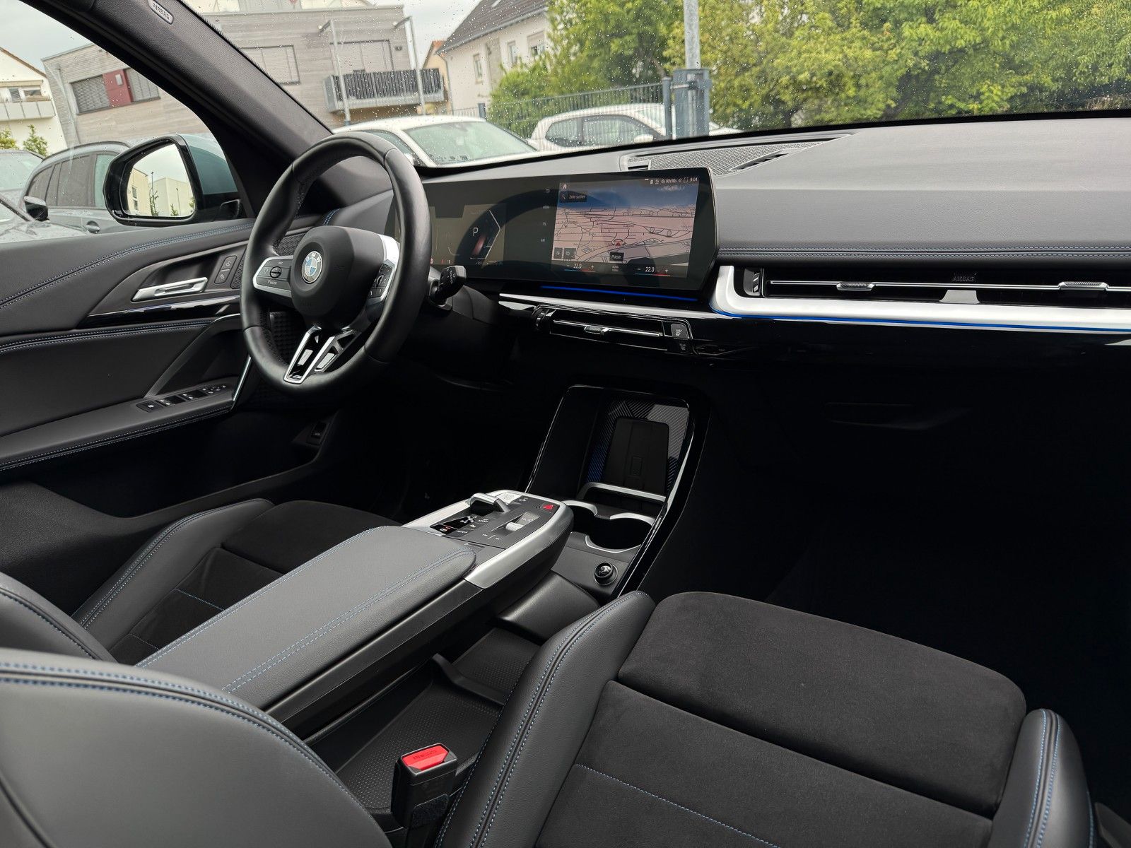 BMW X1 23 d xDrive M Sport - Samsaru's Car Outlet