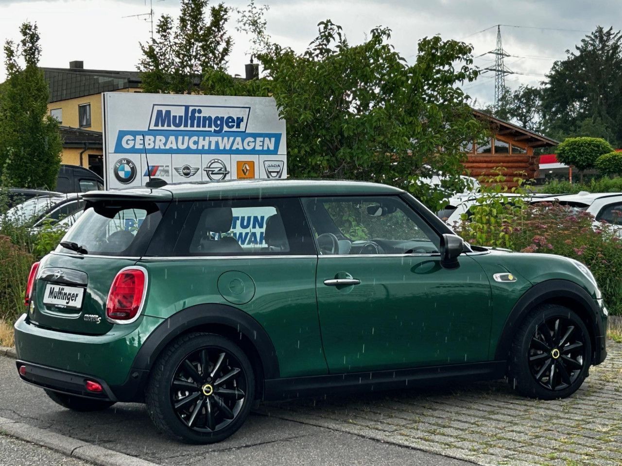 MINI Cooper SE - Samsaru's Car Outlet