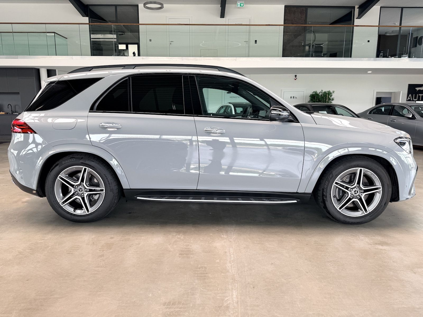 Mercedes-Benz GLE 300 d 4M AMG Night Pano DISTRONIC+ 360°-K AI