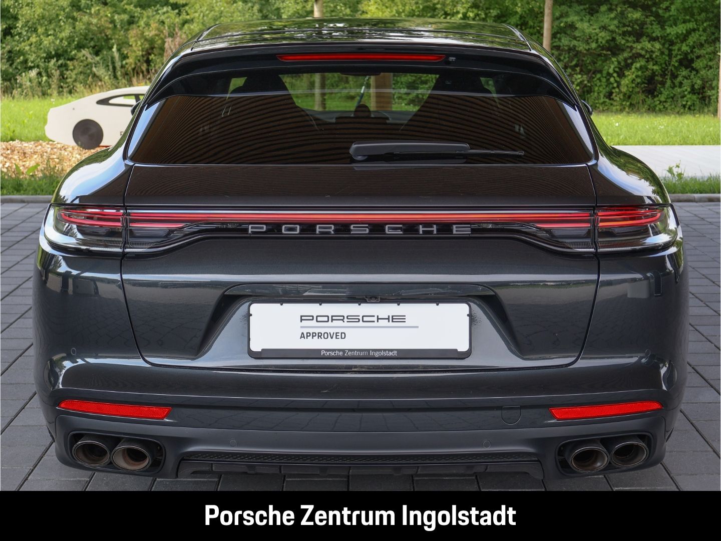 Porsche Panamera GTS Sport Turismo, el AHK, PDCC, Sport