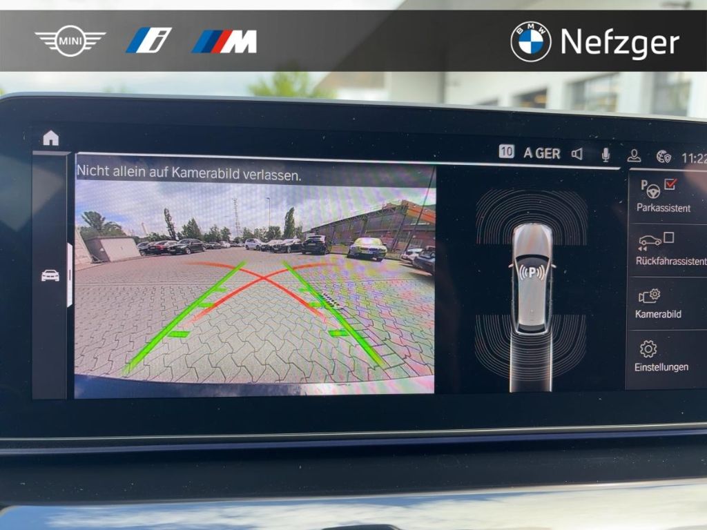 BMW 540 i xDrive Touring M Sport Head-Up Park-Assist