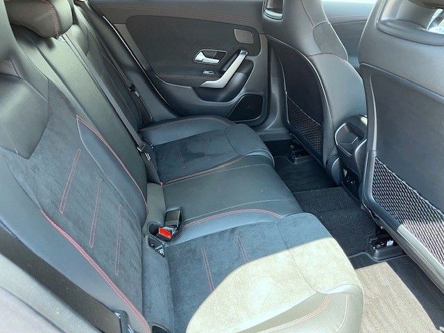 Mercedes-Benz CLA 200 d 4MATIC AMG-Line - Samsaru's Car Outlet
