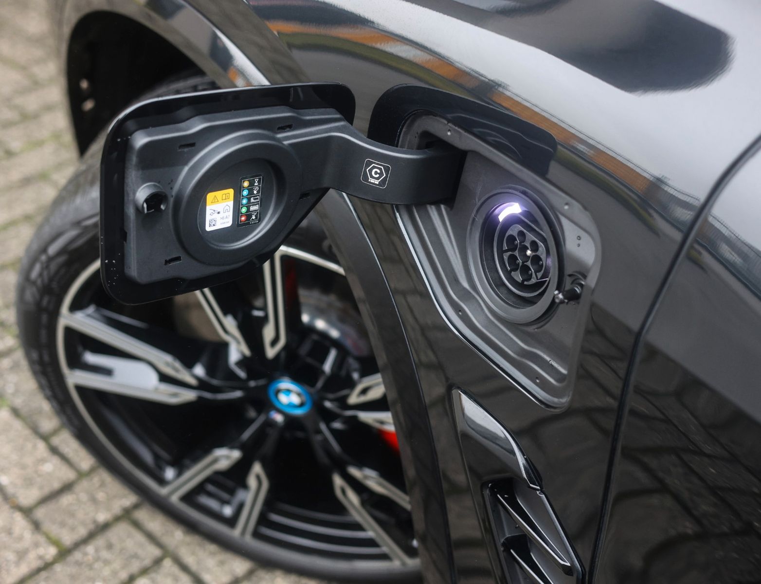 BMW X5 50e xDrive *Sky*B&W*Massage*AHK*Volleder*