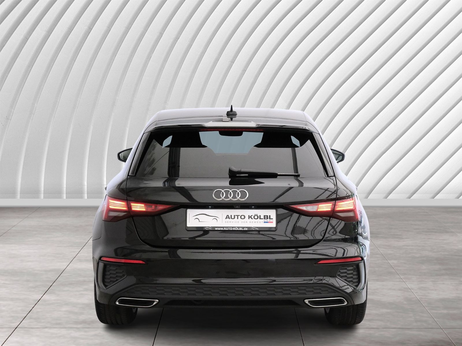 Audi A3 Sportback 35 TFSI S line - Samsaru's Car Outlet