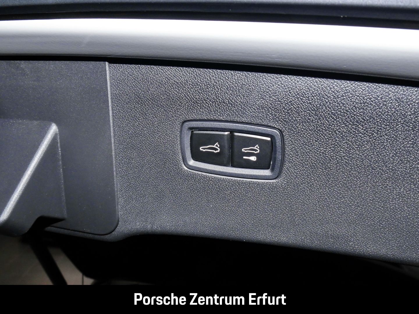 Porsche Cayenne E-Hybrid Coupe Matrix/SportDesign/22''/A