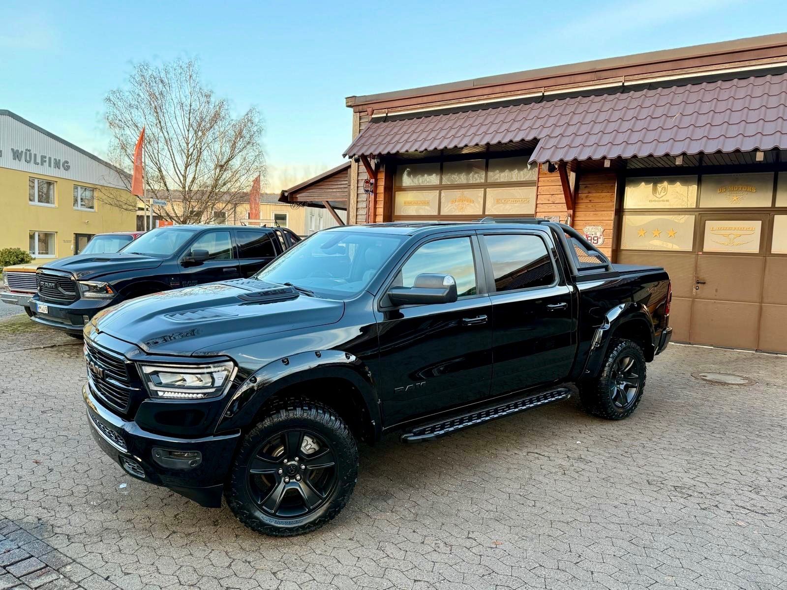 Dodge SPORT*NIGHT*OFFROAD*LIFT*AHK*NAVI*BÜGEL*GARANTIE