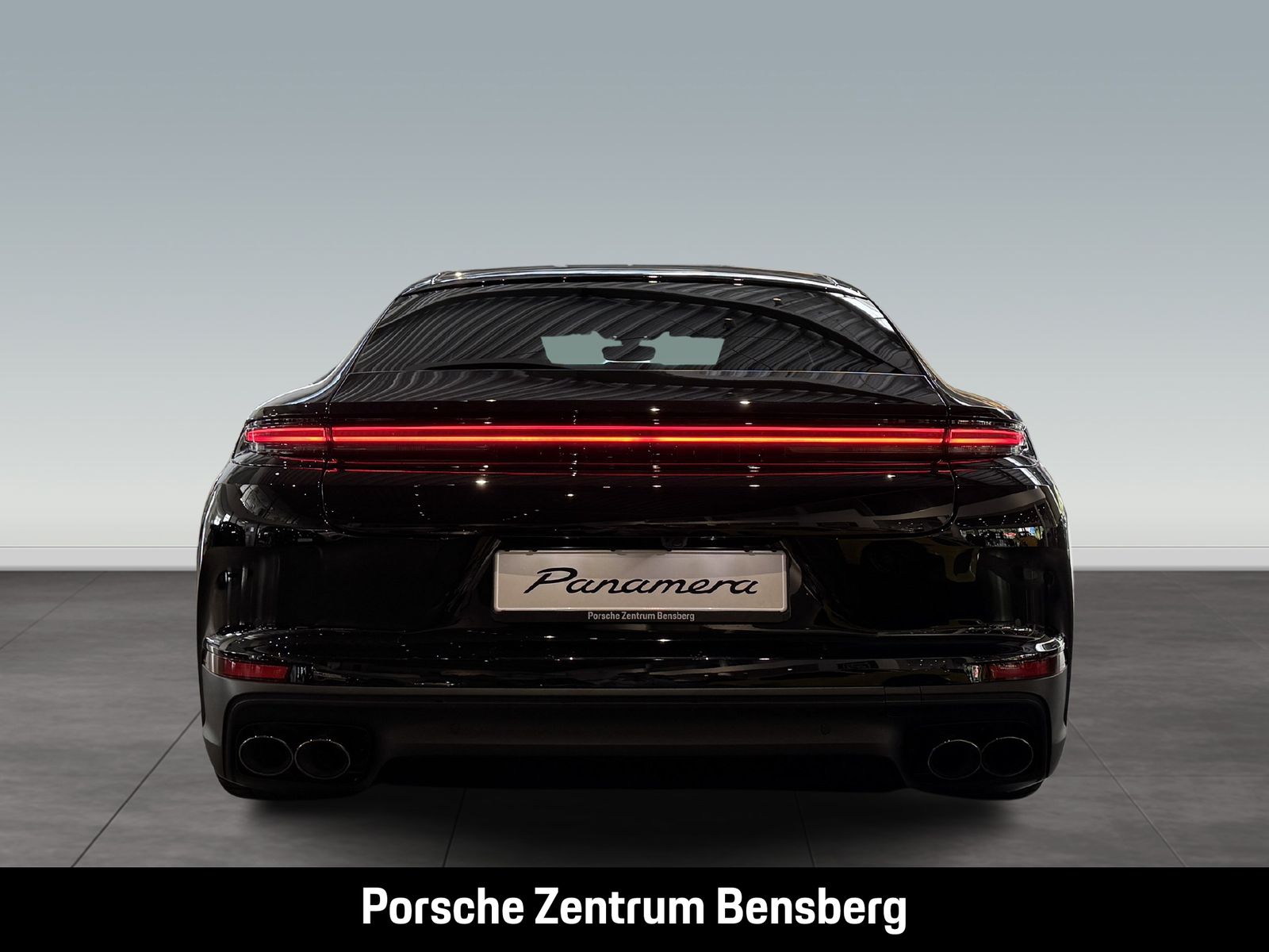 Porsche Panamera 4 E-Hybrid