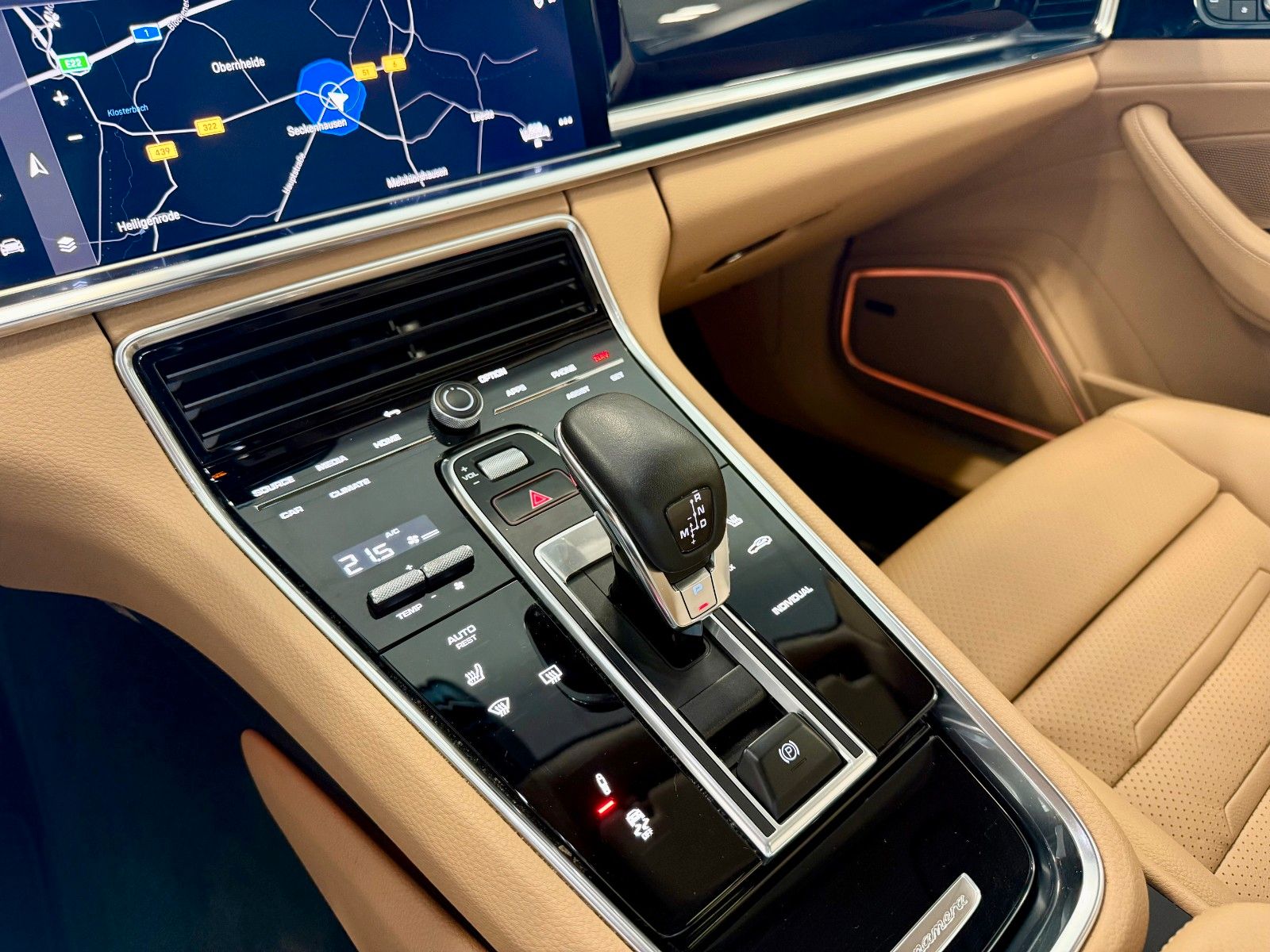 Porsche Panamera 4 E-Hybrid Panorama/ACC/HeadUp/Keyless
