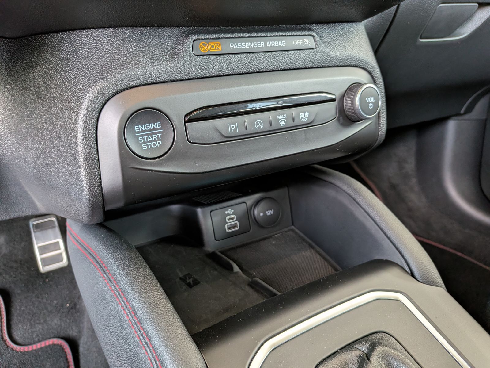 Ford Focus ST-Line X Styling Matrix B&O Pano 18"