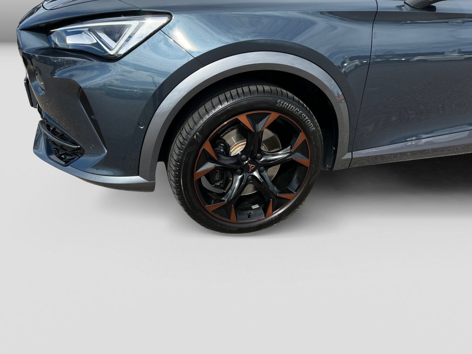 Cupra Formentor VZ 2.0TSI DSG 4Drive AHK LED ACC PLA C