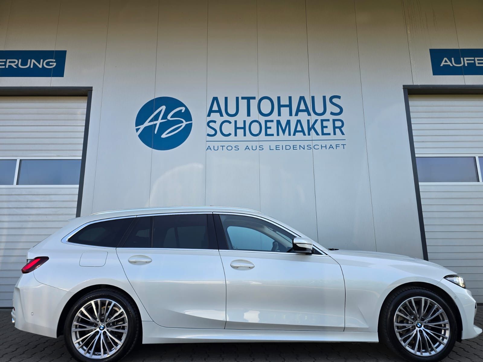 BMW 320d xDrive - Samsaru's Car Outlet