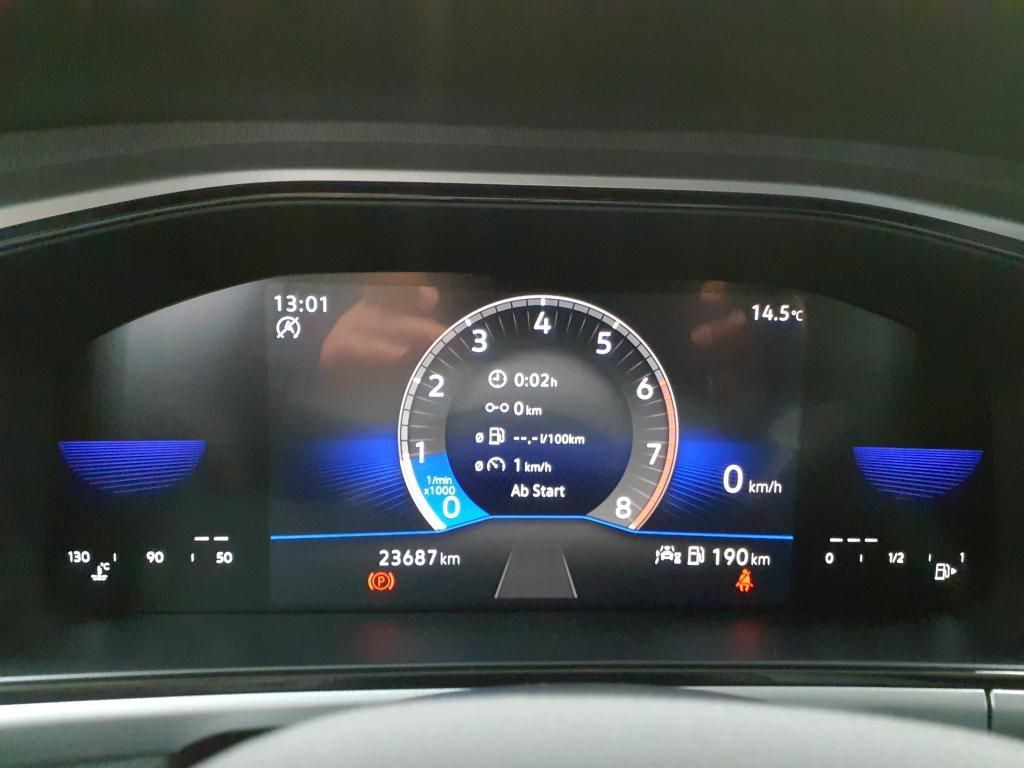 Volkswagen T-Roc Life 1.0 TSI - Samsaru's Car Outlet
