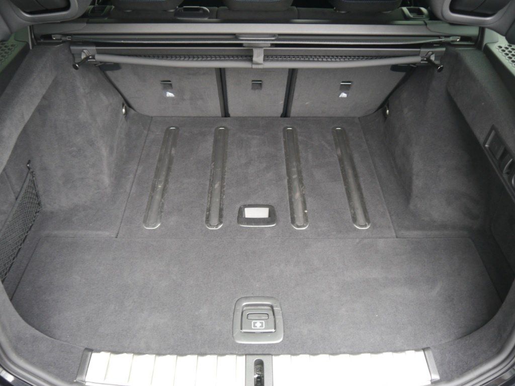 BMW 320i tour. M Sport A. +PANO+AHK+adLED+HIFI+